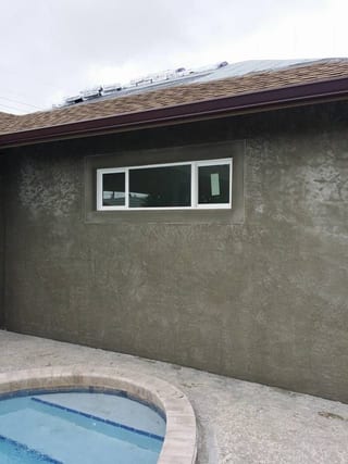Same pool-side corner finished in smooth knockdown stucco